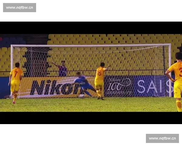 苏超凡人哥：平凡身躯里的足球交响